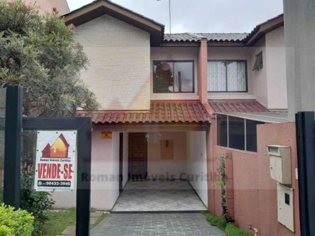 Casa Sobrado de frente para a rua