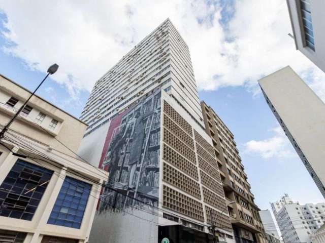 sala com vista para o centro histórico da cidade, ideal para seu novo escritório