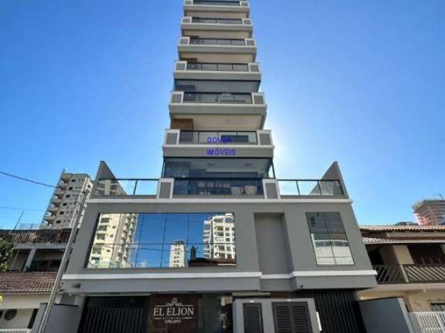 Apartamento a venda na Meia Praia em Itapema com 3 quartos, 1 Suíte e 2 vagas, um ap. por andar, fn 041 99864-4995