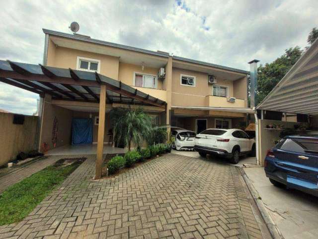 Sobrado com 3 dormitórios à venda, 111 m² por R$ 550.000,00 - Uberaba - Curitiba/PR