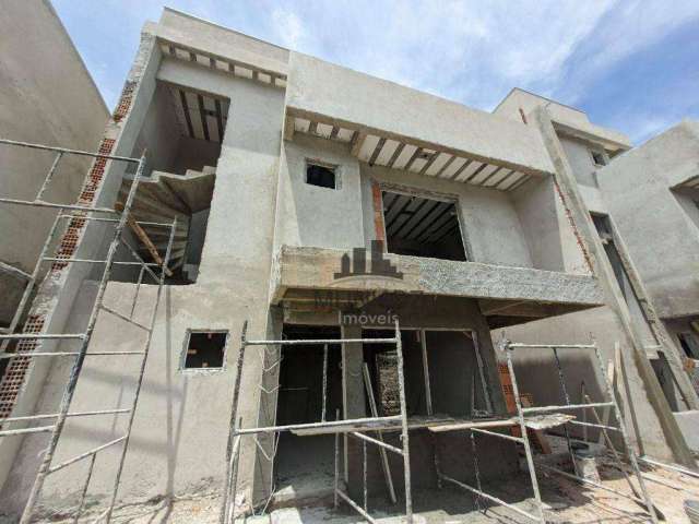 Sobrado com 3 dormitórios à venda, 128 m² por R$ 699.000,00 - Uberaba - Curitiba/PR