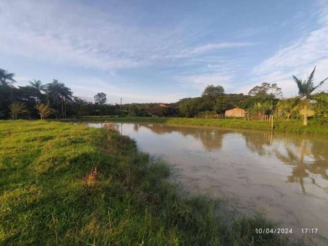 Terreno à venda no bairro Rio Bonito (Pirabeiraba) em Joinville/SC