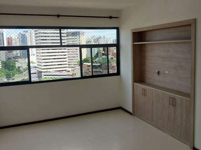 Apartamento com 4 quartos para alugar na Rua Senador Theotônio Vilela, Parque Bela Vista, Salvador, 110 m2 por R$ 4.700