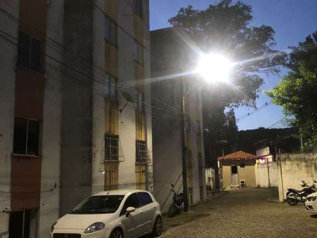 Apartamento com 2 quartos à venda na Rua Artêmio Castro Valente, Canabrava, Salvador, 40 m2 por R$ 100.000