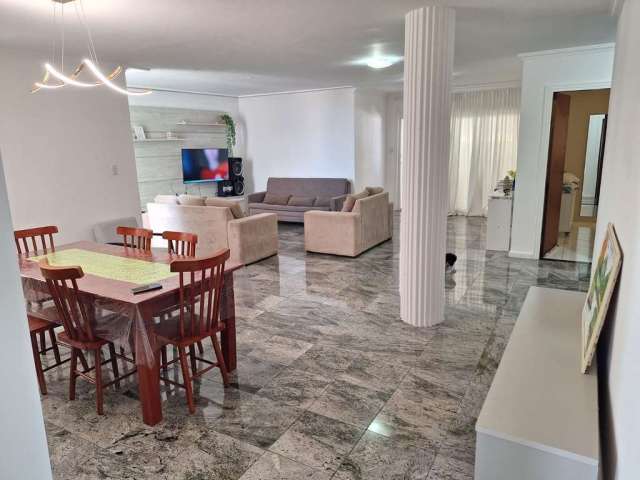 Apartamento com 3 quartos à venda na Rua Camuripeba, Piatã, Salvador, 170 m2 por R$ 520.000