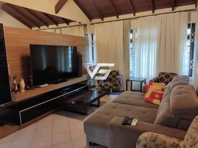 Casa com 5 quartos à venda no Balneário, Florianópolis , 215 m2 por R$ 1.750.000