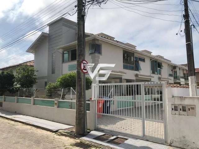 Casa em condomínio fechado com 3 quartos à venda no Ingleses do Rio Vermelho, Florianópolis , 111 m2 por R$ 550.000