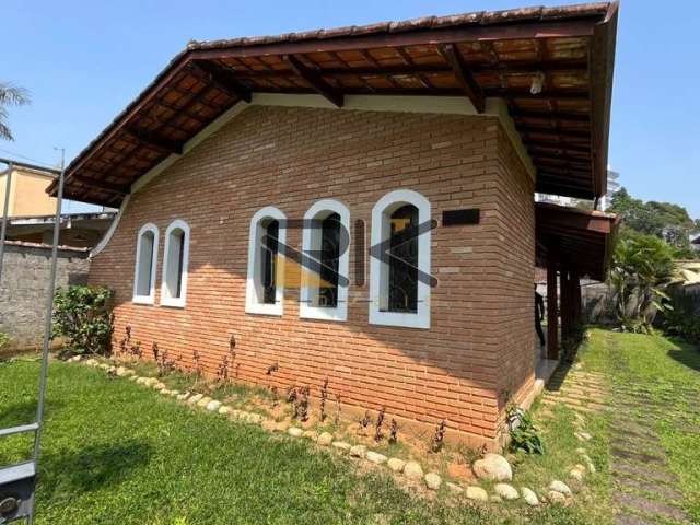 Casa à venda no bairro Barra da Lagoa em Ubatuba-SP