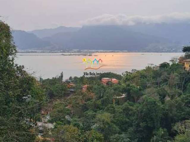 Casa a venda em Ilhabela