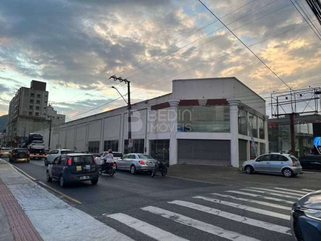 Galpão locação Avenida Estado Balneário Camboriú