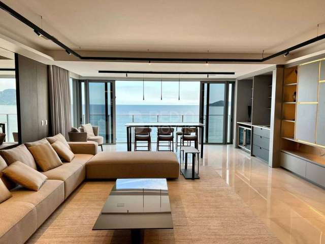 Apartamento 04 suítes alto padrão a venda frente mar Balneário Camboriú