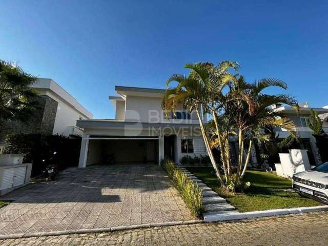 Casa 04 suítes a venda Condomínio Fechado Praia Brava Itajaí