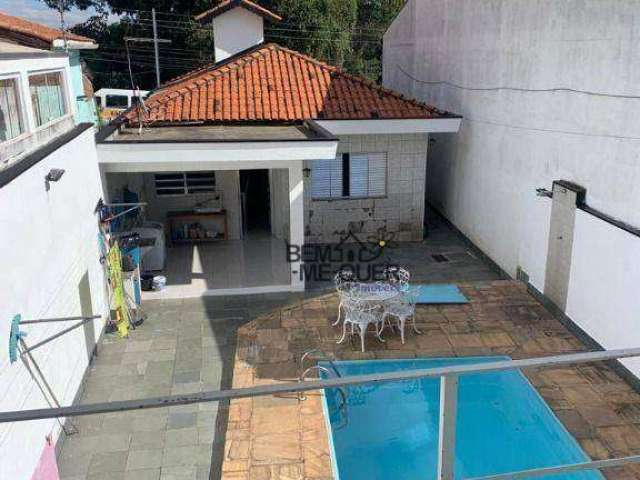 Casa térrea com Piscina com 4 dormitórios à venda, 200 m² por R$ 990.000 - Parque Maria Domitila - São Paulo/SP