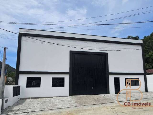 Galpão comercial à venda no bairro Rio Pequeno em Camboriú