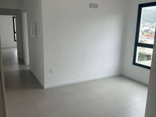 LOCAÇÃO - Apartamento novo com 02 dormitórios Nações - Balneário Camboriú