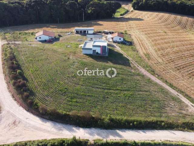 Chácara / sítio com 4 quartos à venda em Formigueiro, Araucária , 3000 m2 por R$ 1.300.000