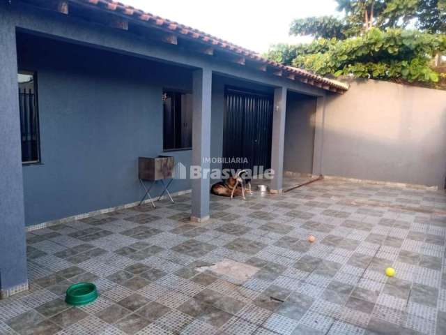 Casa com 2 quartos à venda na Rua Victor Hugo, 96, Santa Felicidade, Cascavel, 67 m2 por R$ 320.000