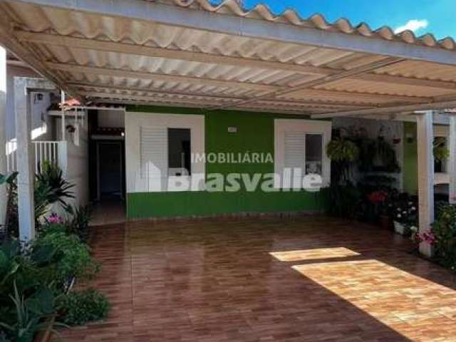 Casa em condomínio fechado com 2 quartos à venda na Avenida das Torres, 186, FAG, Cascavel, 100 m2 por R$ 340.000