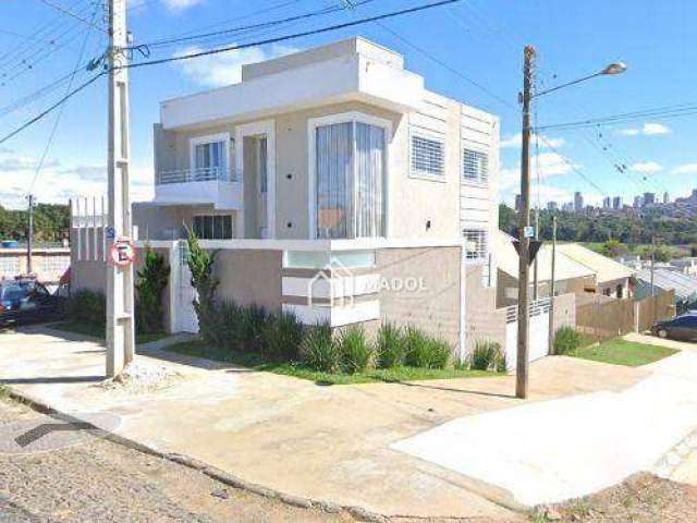 Sobrado com 3 dormitórios à venda, 260 m² por R$ 720.000,00 - Olarias - Ponta Grossa/PR