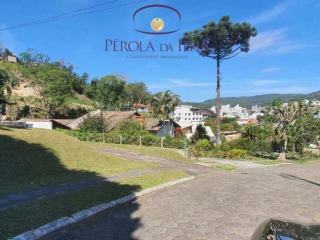 Terreno à venda na RUA CAPITÃO ROMUALDO DE BARROS, 705, Trindade, Florianópolis por R$ 1.750.000