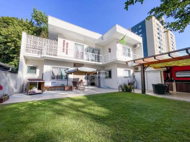 Casa com 2 quartos à venda no Centro, Balneário Piçarras , 117 m2 por R$ 1.590.000