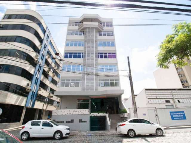 Ponto comercial com 3 salas para alugar no Centro, Blumenau  por R$ 900