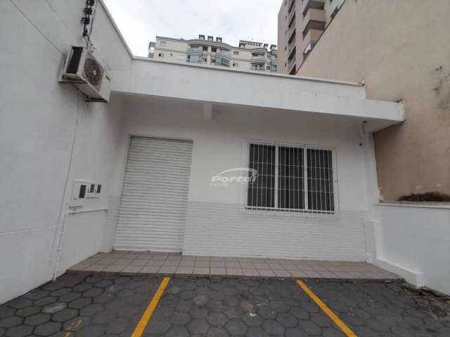 Sala comercial com 3 salas para alugar no Victor Konder, Blumenau , 60 m2 por R$ 2.900