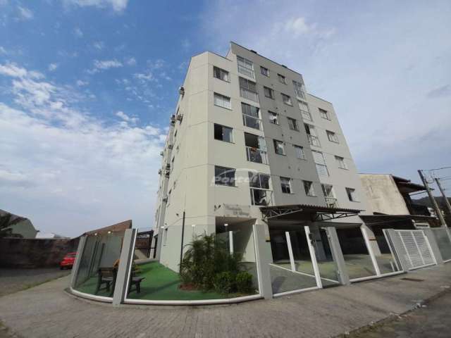 Apartamento com 2 quartos para alugar no Velha Central, Blumenau , 91 m2 por R$ 2.100