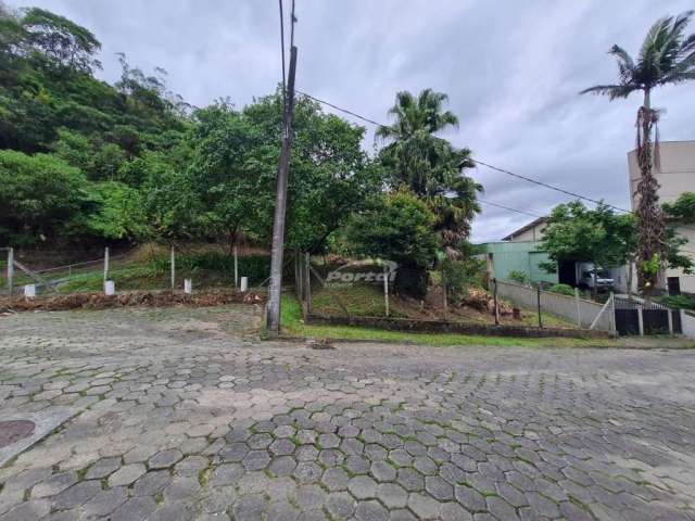 Terreno à venda no Garcia, Blumenau  por R$ 800.000