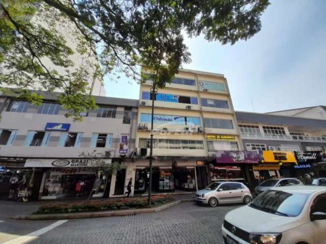 Ponto comercial com 1 sala para alugar no Centro, Blumenau , 55 m2 por R$ 1.600