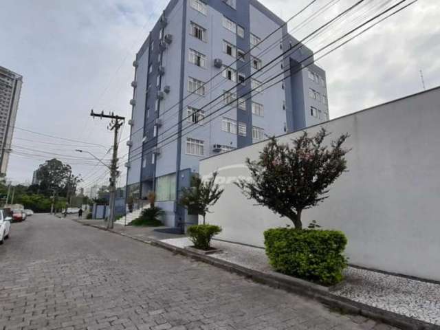 Apartamento com 3 quartos para alugar no Centro, Blumenau , 120 m2 por R$ 3.300