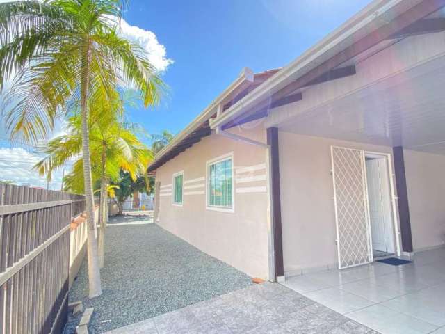 Casa com 3 quartos à venda no Itacolomi, Balneário Piçarras , 130 m2 por R$ 1.100.000