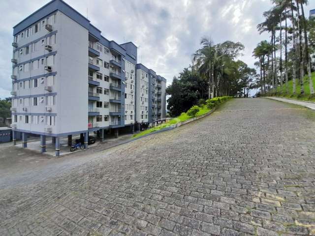 Apartamento com 2 quartos para alugar no Nova Esperança, Blumenau , 89 m2 por R$ 1.350