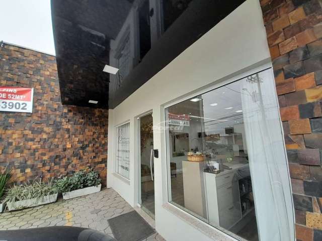 Ponto comercial com 1 sala para alugar no Santo Antônio, Balneário Piçarras  por R$ 3.000