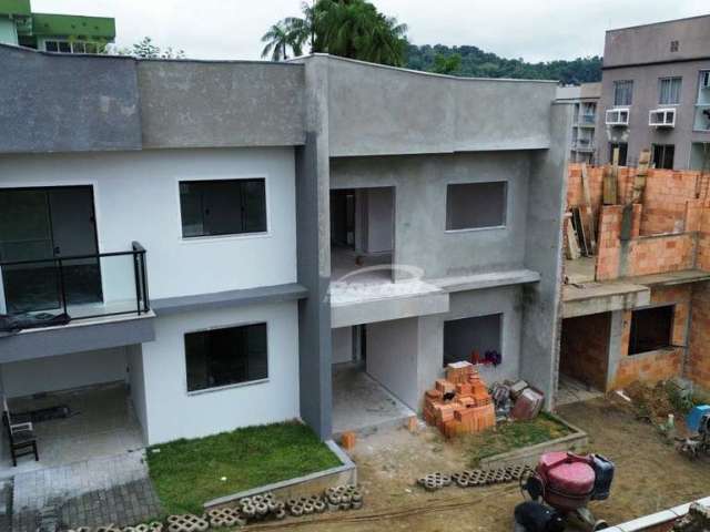 Casa com 2 quartos à venda no Itoupavazinha, Blumenau , 90 m2 por R$ 295.000