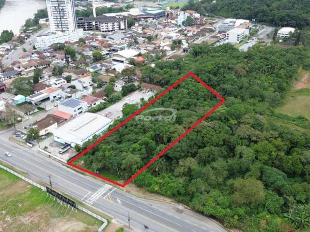 Terreno à venda no Vorstadt, Blumenau , 5292 m2 por R$ 7.000.000