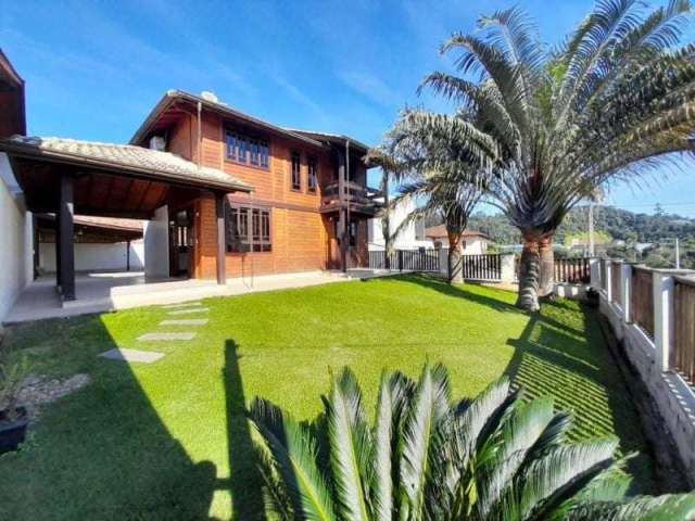 Casa com 3 quartos à venda em Santa Terezinha, Gaspar , 110 m2 por R$ 650.000