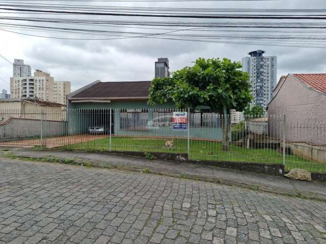 Casa comercial com 2 salas à venda na Vila Nova, Blumenau , 163 m2 por R$ 690.000