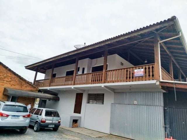 Casa com 5 quartos para alugar no Fortaleza Alta, Blumenau , 205 m2 por R$ 4.500