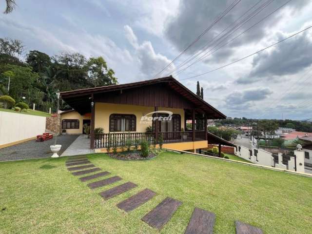 Casa com 4 quartos à venda no Tribess, Blumenau , 600 m2 por R$ 1.880.000