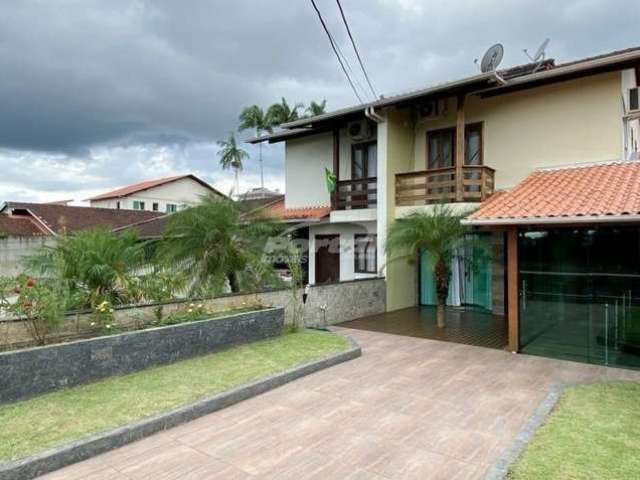 Casa com 3 quartos à venda no Fortaleza, Blumenau , 100 m2 por R$ 700.000