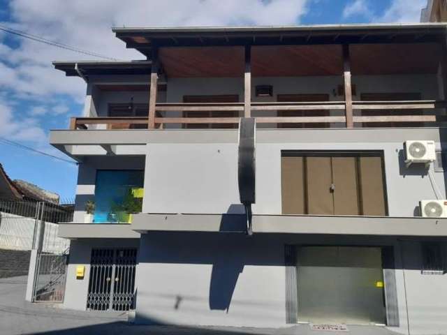 Apartamento com 4 quartos para alugar no Centro, Blumenau , 275 m2 por R$ 6.000