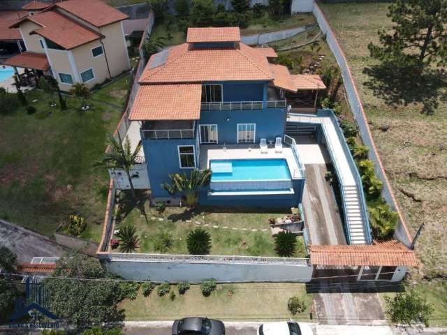 Casa à venda no bairro Granja Caiapiá - Cotia/SP