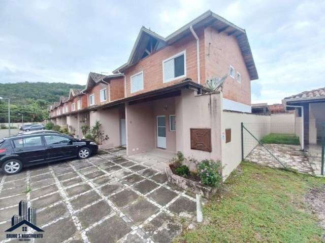 Casa à venda no bairro Massaguaçu - Caraguatatuba/SP