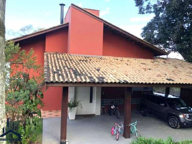 Casa à venda no bairro Jardim Colibri - Cotia/SP