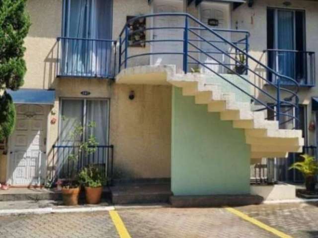 Casa à venda em Cotia/SP no Jardim Torino, no Condomínio Villagio Verde com 69m²