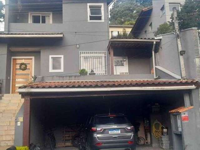 Condomínio Vila Velha - Casa Alto Padrão à venda em Carapicuíba/SP na Granja Viana, no condomínio Vila Velha 192m²