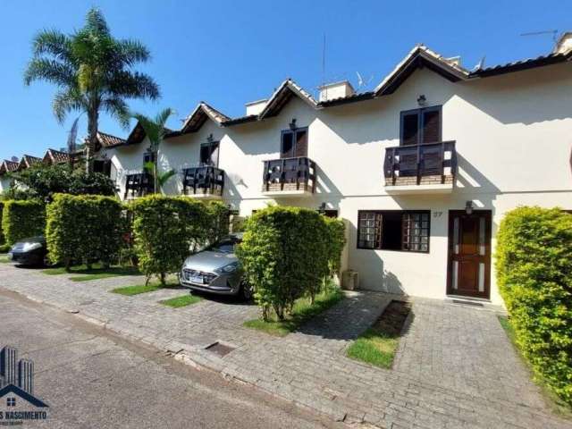 Casa à venda em Cotia/SP na Chácara Pavoeiro no condomínio Vila Itália 60m²