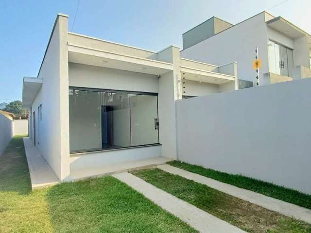 Casa em Balneário dos Golfinhos, Caraguatatuba/SP