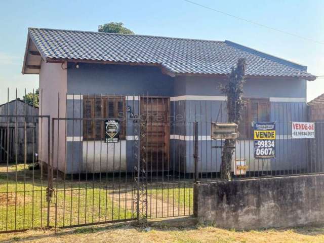 Casa para Venda em Guaíba, Colina, 2 dormitórios, 1 banheiro, 2 vagas